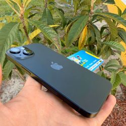 iPhone 15