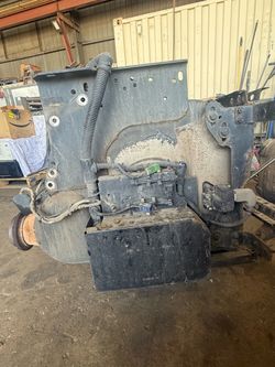 Freightliner cascadia emission dpf 1 box good condition