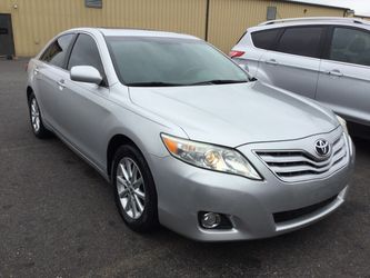2011 toyota camry xle limited