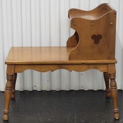 Vintage Carved Wood Colonial Style 2 Tier Telephone Magazine Rail End Table Night Stand Spindle Legs