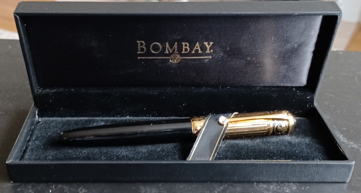 "Classic" Vintage "Bombay" Fountain Pen.