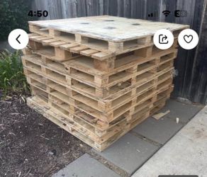 Free Wooden Shipping Pallates