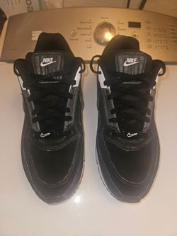 Nike AIR MAX mens Size 12