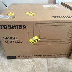Brand New Toshiba Microwave