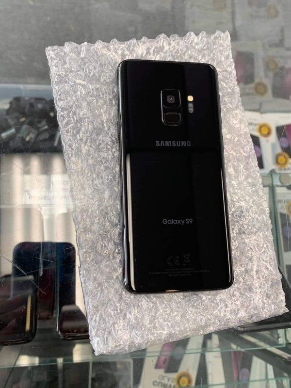 Samsung Galaxy S9 64GB Unlocked-$119