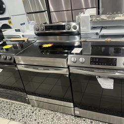 Gas Or Electric Stoves Different Style and Model
