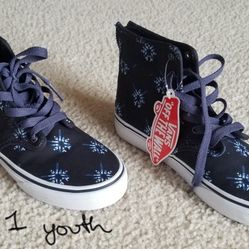 New Girl's Van's Sneakers Sz 1
