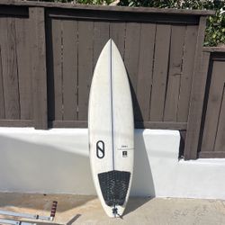  5,2 FRK+  Short board 