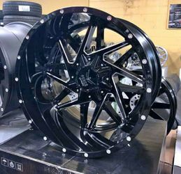 20x12 force f01 Blk n milled all fitments