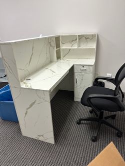 Reception desk