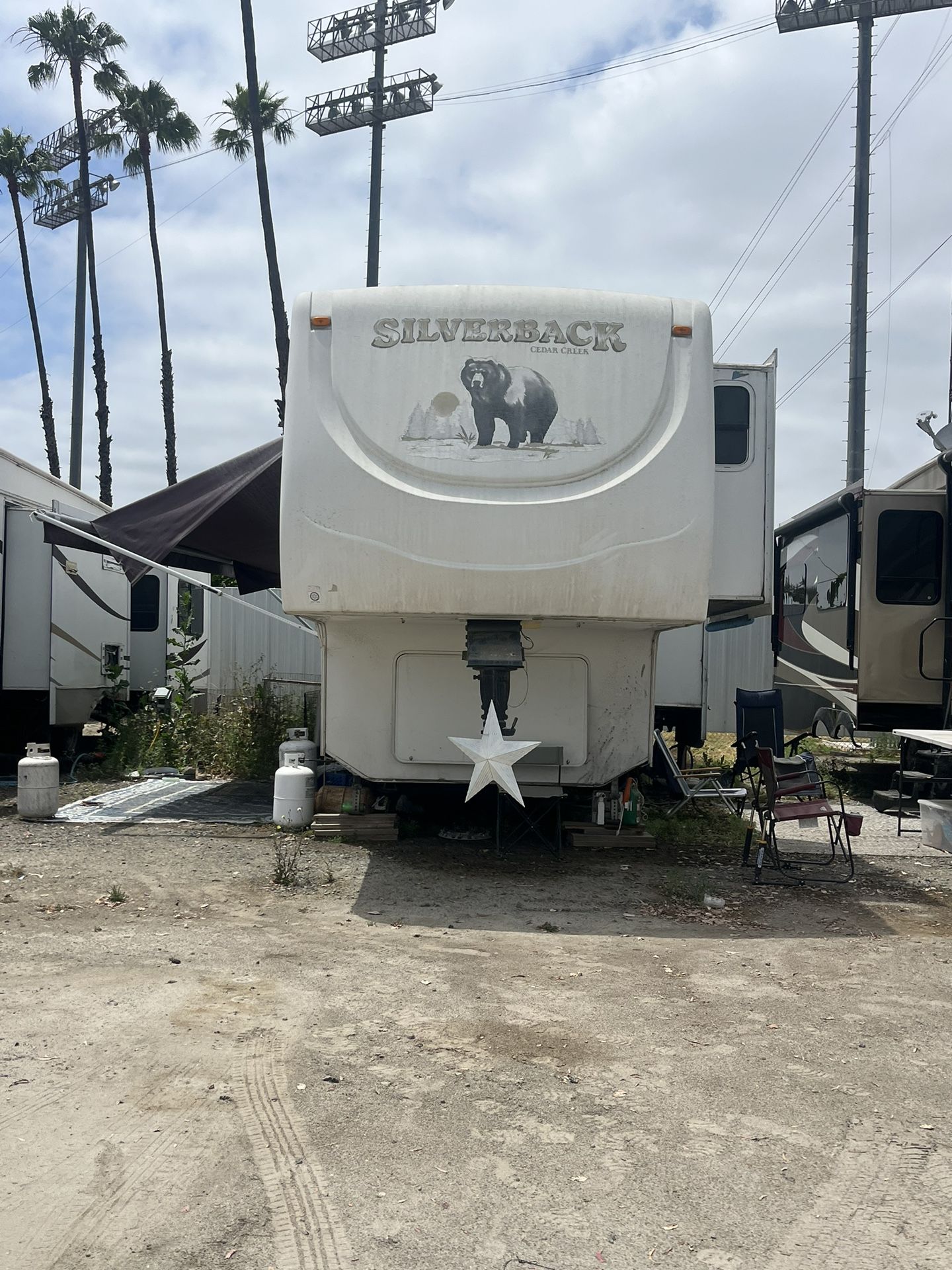 Rv 5th Wheel Trailer