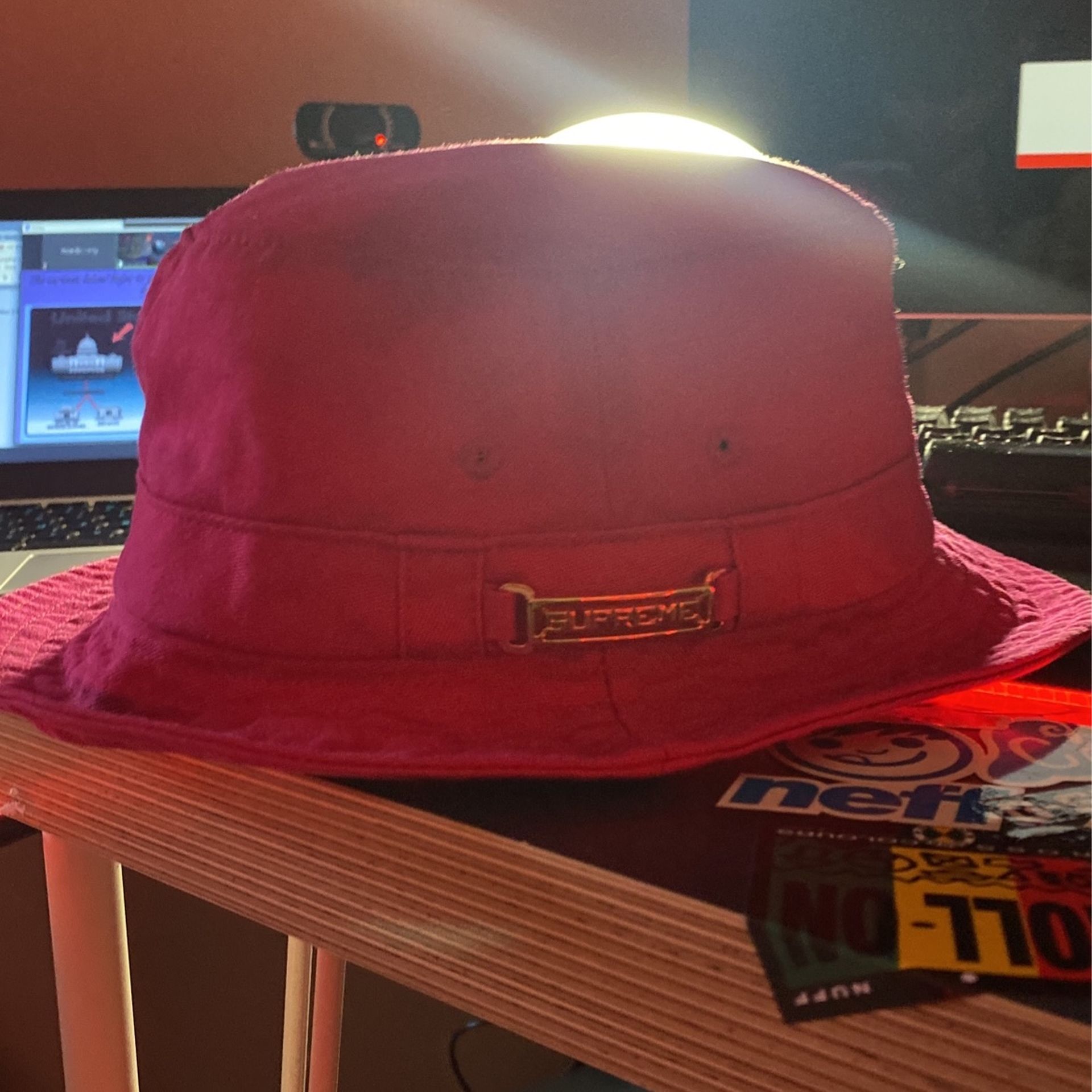 Supreme Bucket Hat Pink