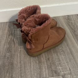 Ugg Size 6 Pre Owned 