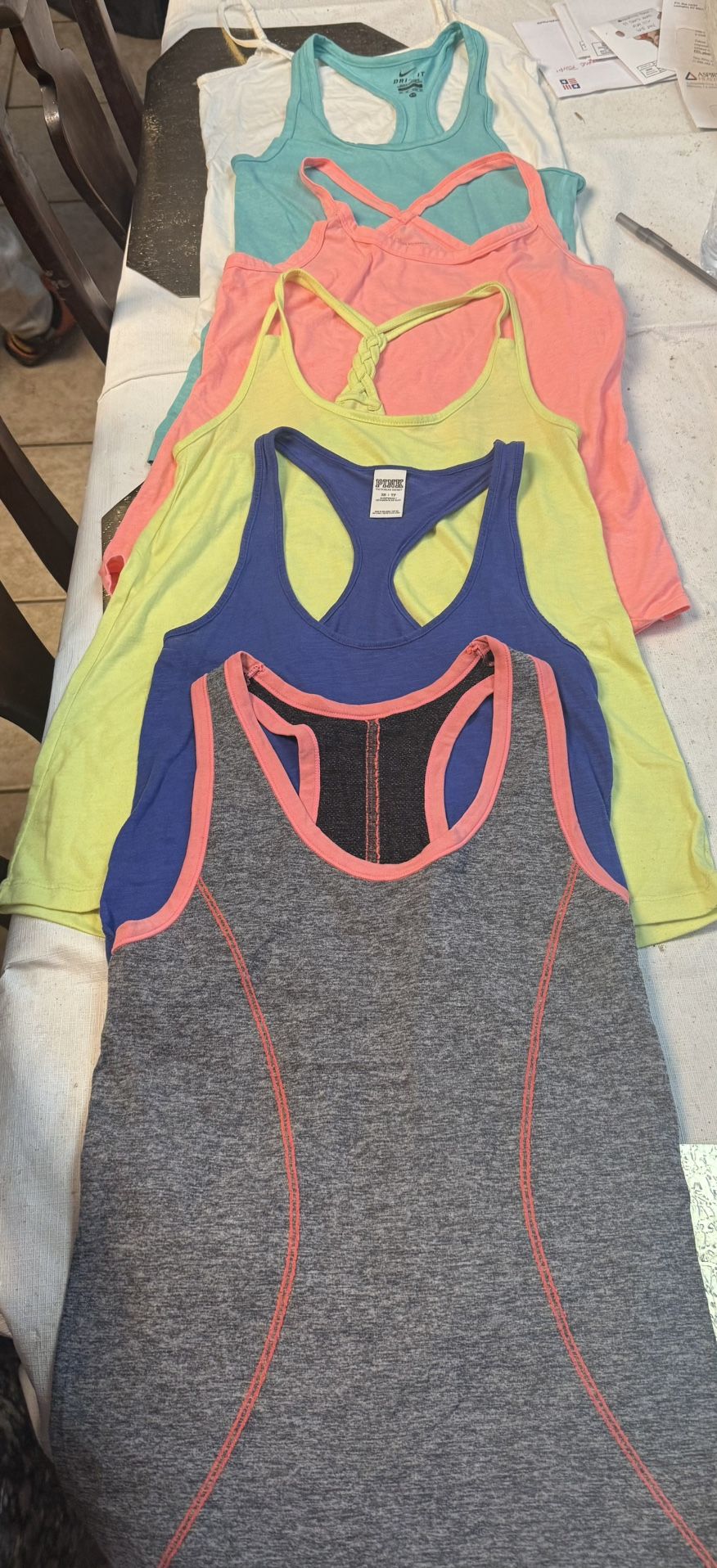 6 workout tank top size extra small/small