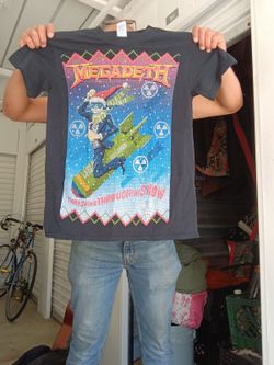 Rare, Limited, Out Of Print Megadeth 2015 Thrashing Through The Snow