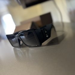 Burberry  sunglasses