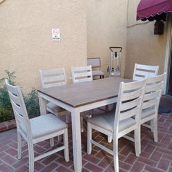 DINING ROOM TABLE SET 4 CHAIRS 