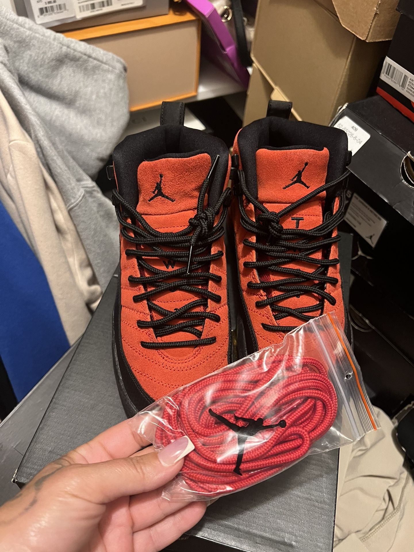 Jordan 12 - Reverse Flu