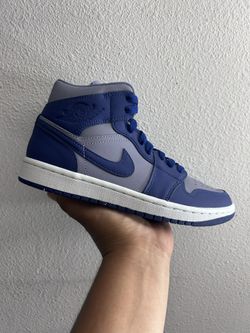 Jordan 1 Mid Iron Purple Size 7W / 5.5Y