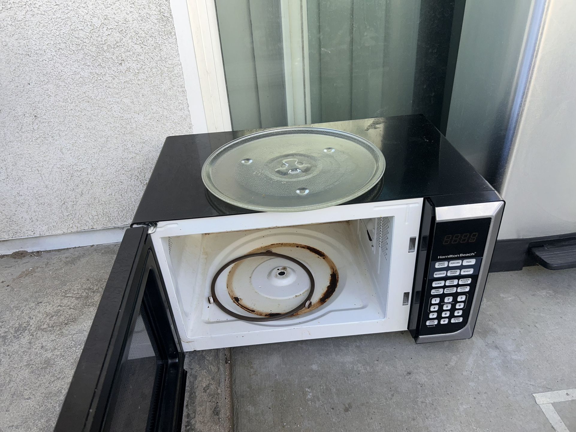 Microwave