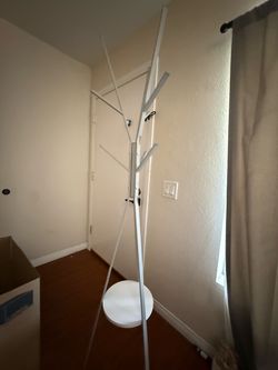 White Tree-Style Floor Coat Rack Stand