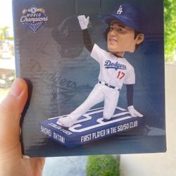 Dodgers Ohtani 50/50 Bobblehead