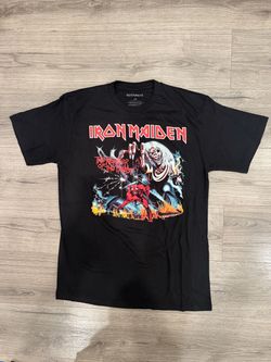 Iron Maiden The Number Of The Beast Band Tee Men’s Size Large