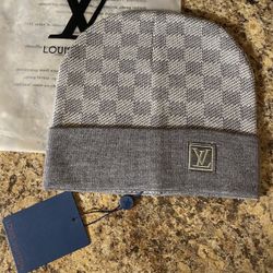 Louis Vuitton Beanie Gray