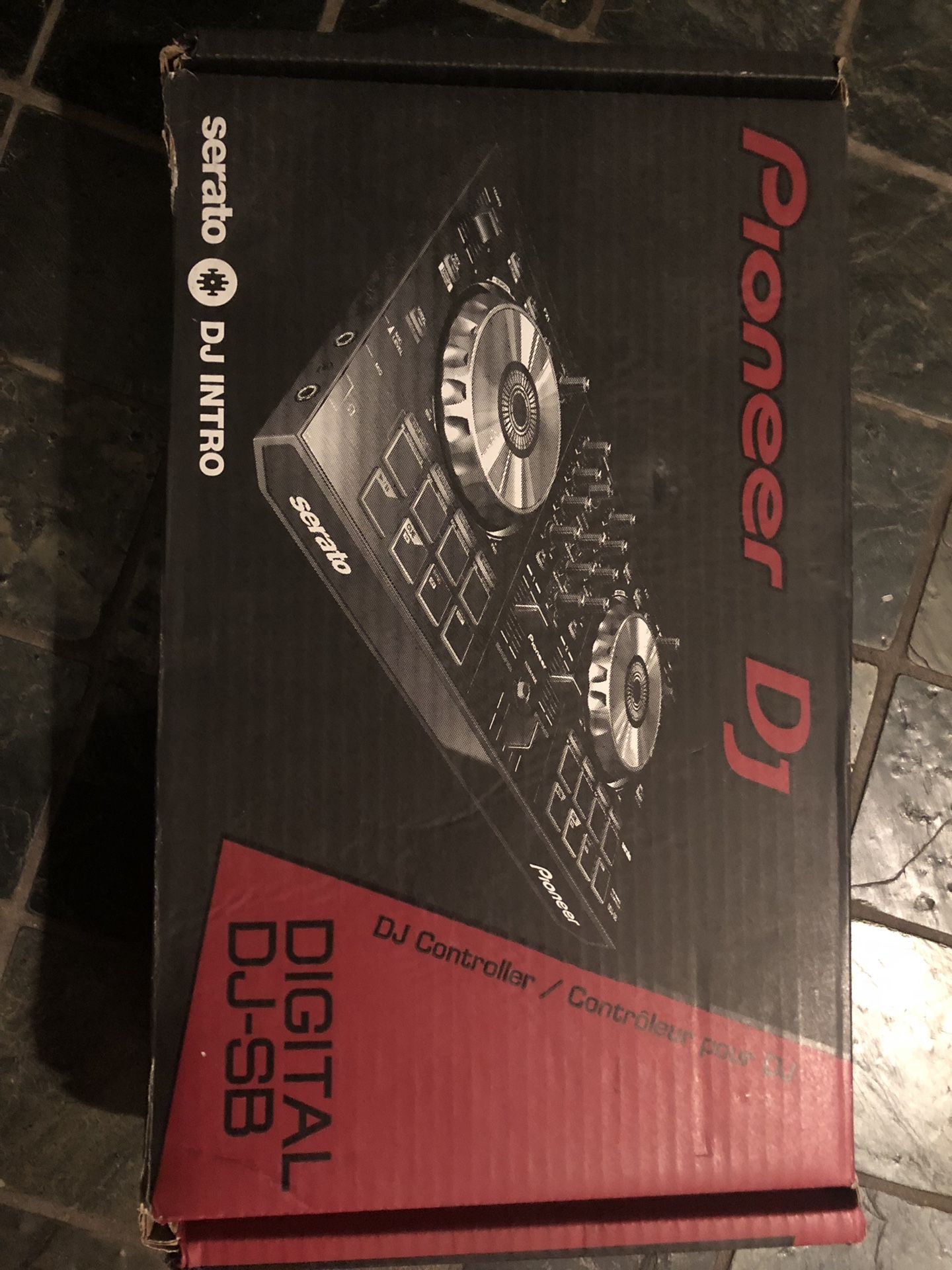 Pioneer DDJ-SB Serato Intro Digital DJ Controller