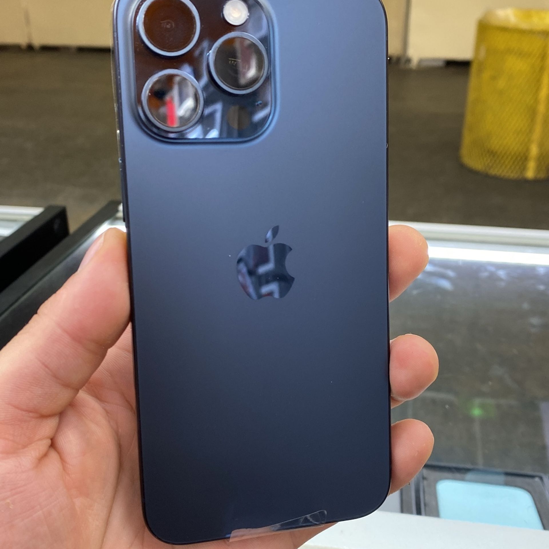 iPhone 15 Pro Max 256 Gb Unlock