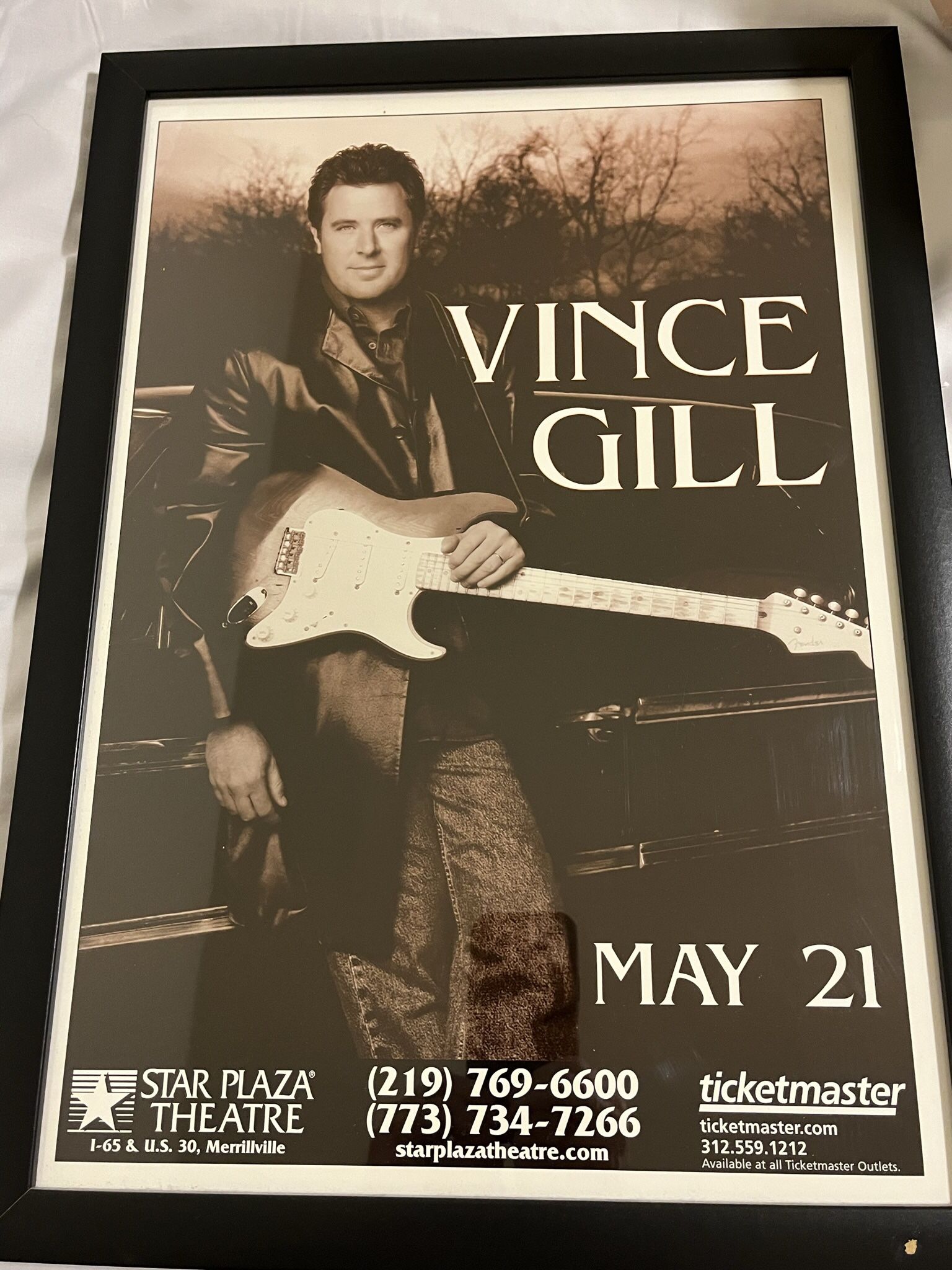 Vince Gill LIVE TOUR POSTER MINT CONDITION