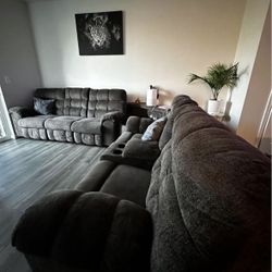 Couch/Recliner