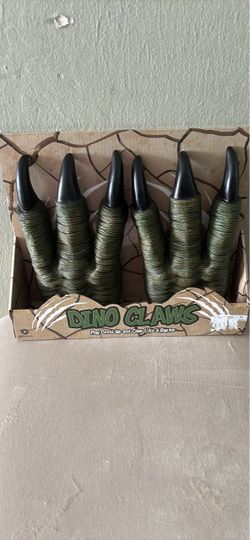 Dino Claws Dinosaur Dress-Up Toy Set