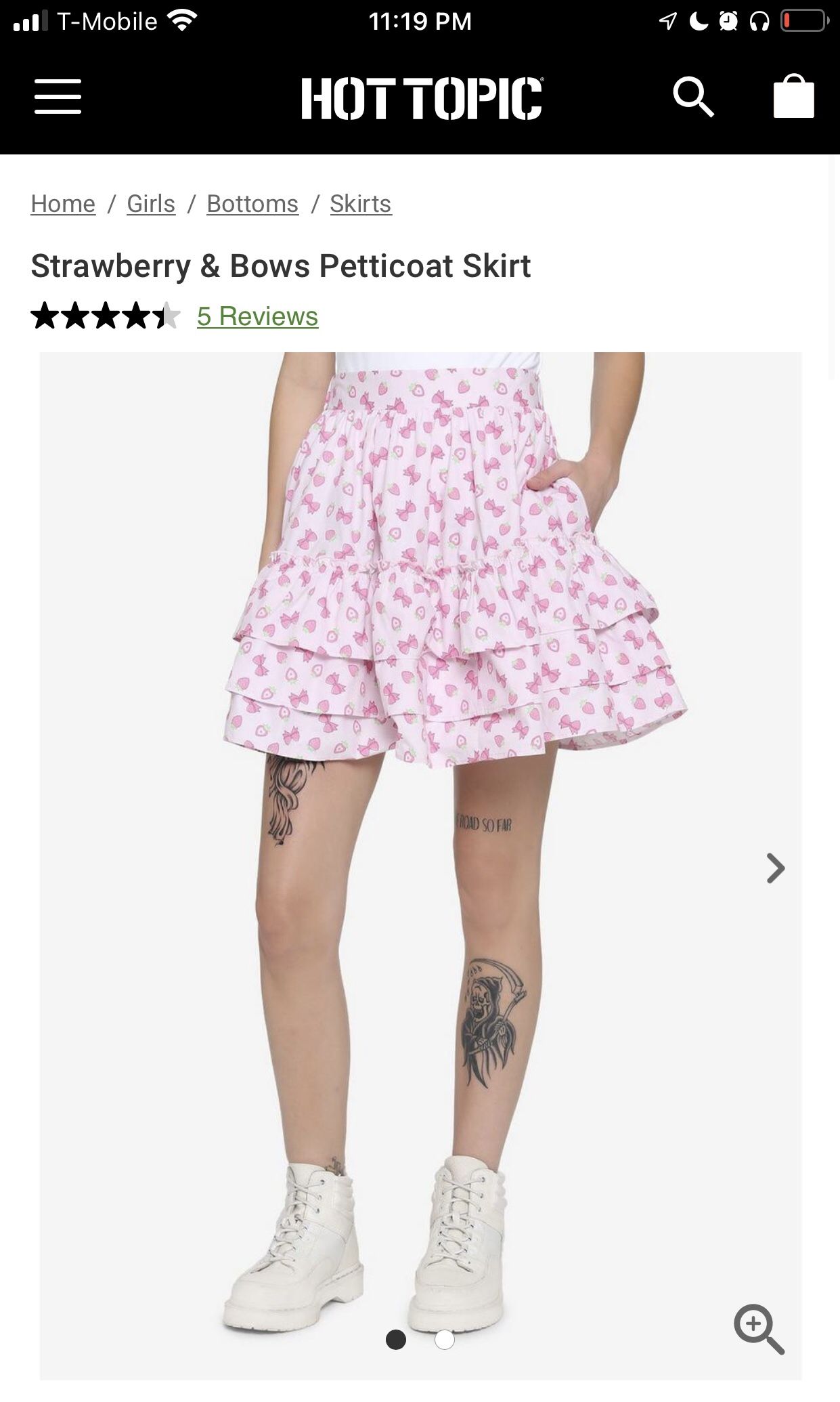 Hot Topic - Strawberry & Bows Petticoat Skirt