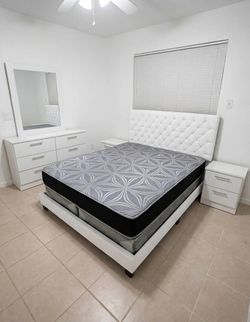 King bed for sale