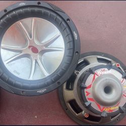 Subwoofers Kickers 10”s