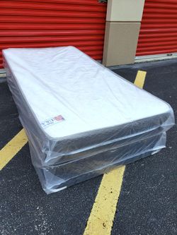 NEW TWIN-SIZE MATTRESS & BOX SPRING - 2PC