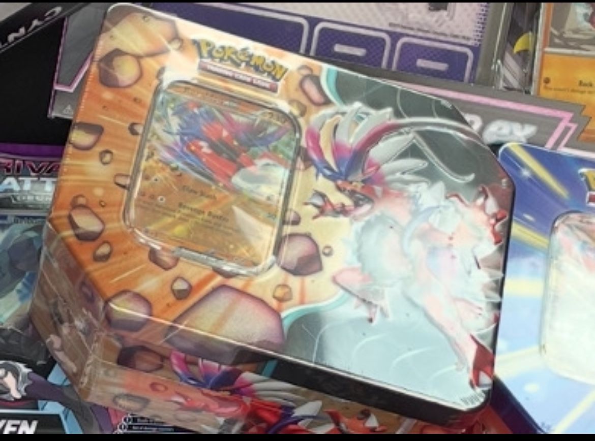 Pokemon Slashing Legends Tins.
