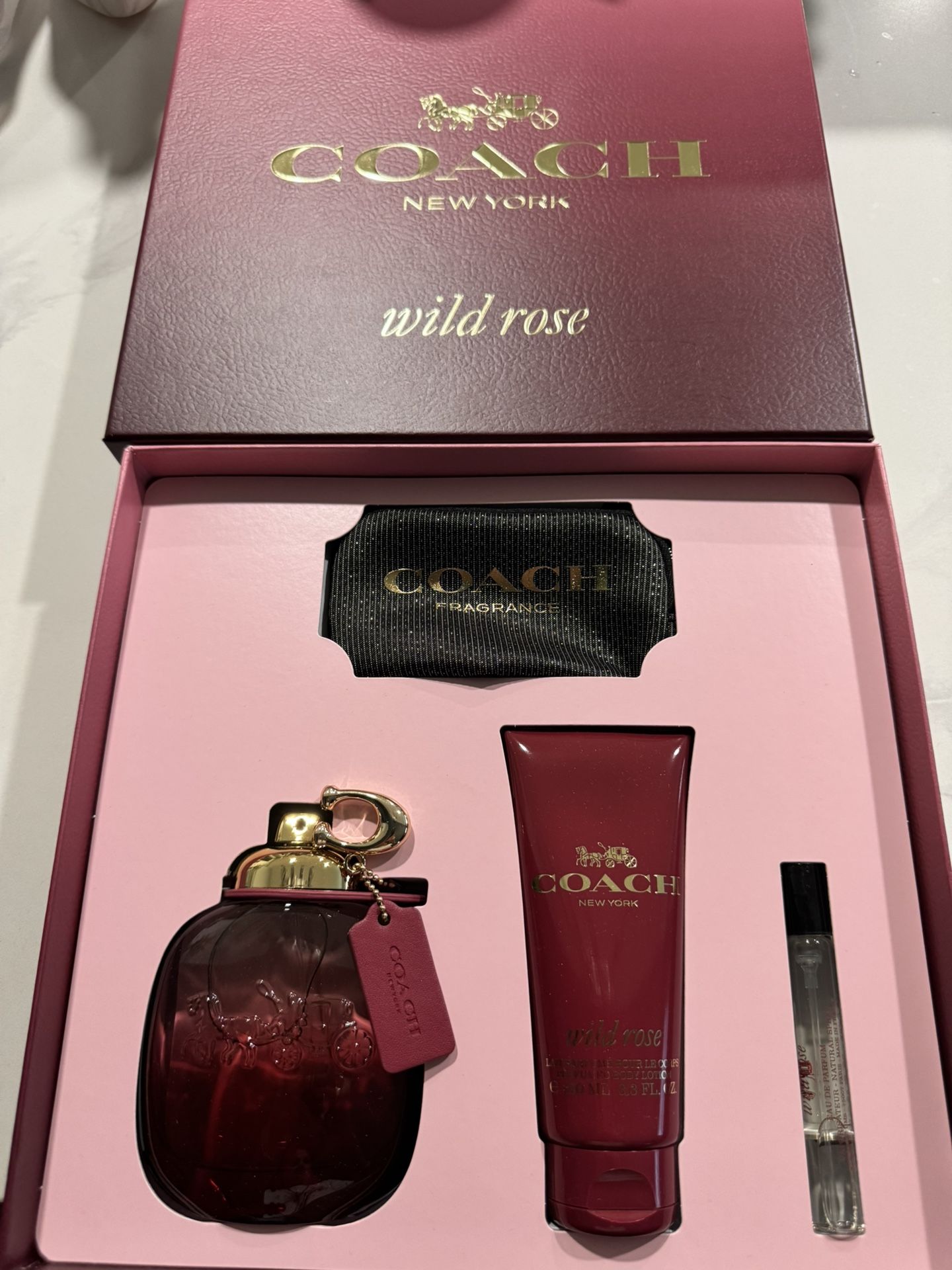 Coach wild rose perfume set 
