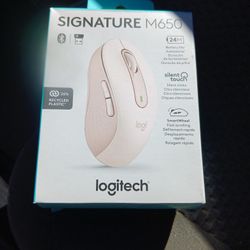 Logitech Wireless M650 Signature Mouse