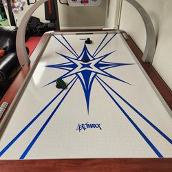 Aeromaxx Air Hockey Table