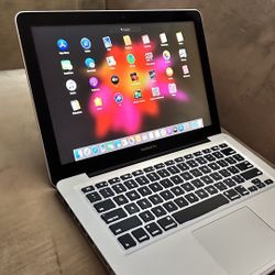 Apple MacBook Pro 13” I5/8GB/256GB SSD $140
