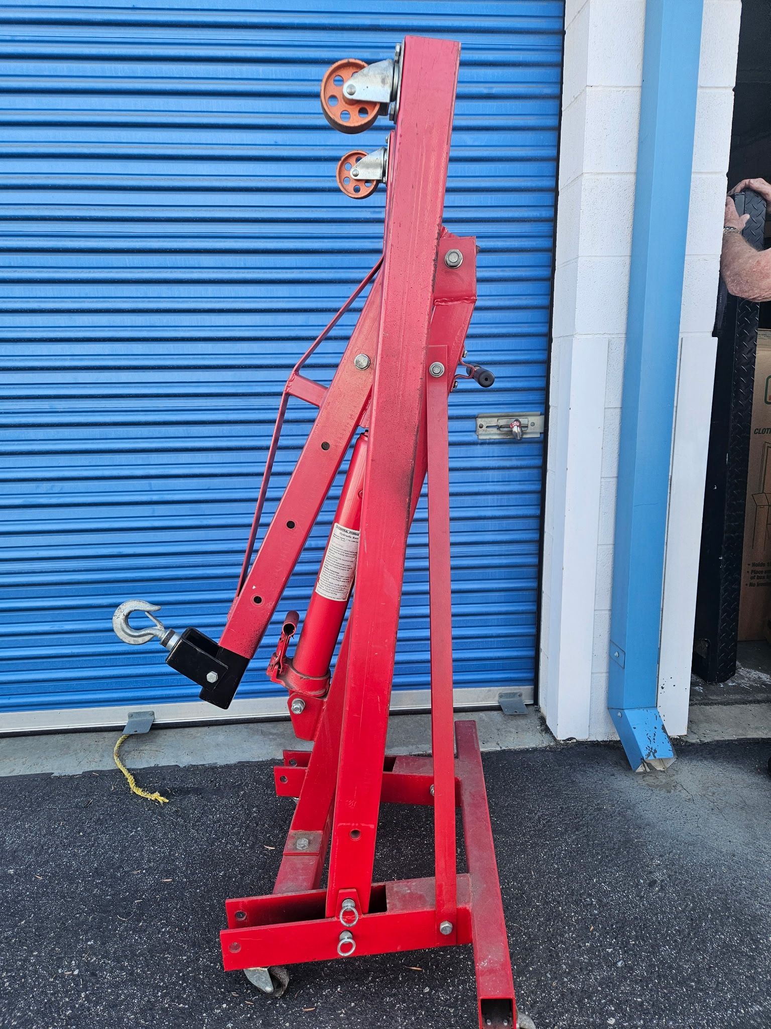 Engine Hoist for Sale in Temecula, CA - OfferUp