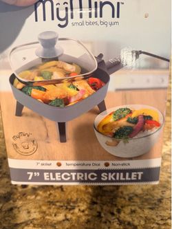 MyMini 7-Inch Electric Skillet