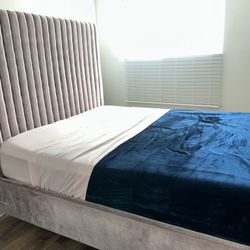 Queen Bed Frame 