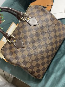 Louis Vuitton Bag for Sale in Washington, DC - OfferUp