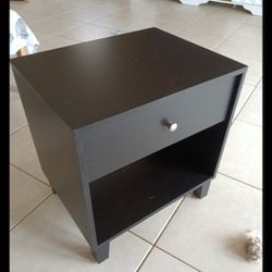 Nightstand/ End Table with Bottom Shelf plus Drawer. 22H 20W 16D