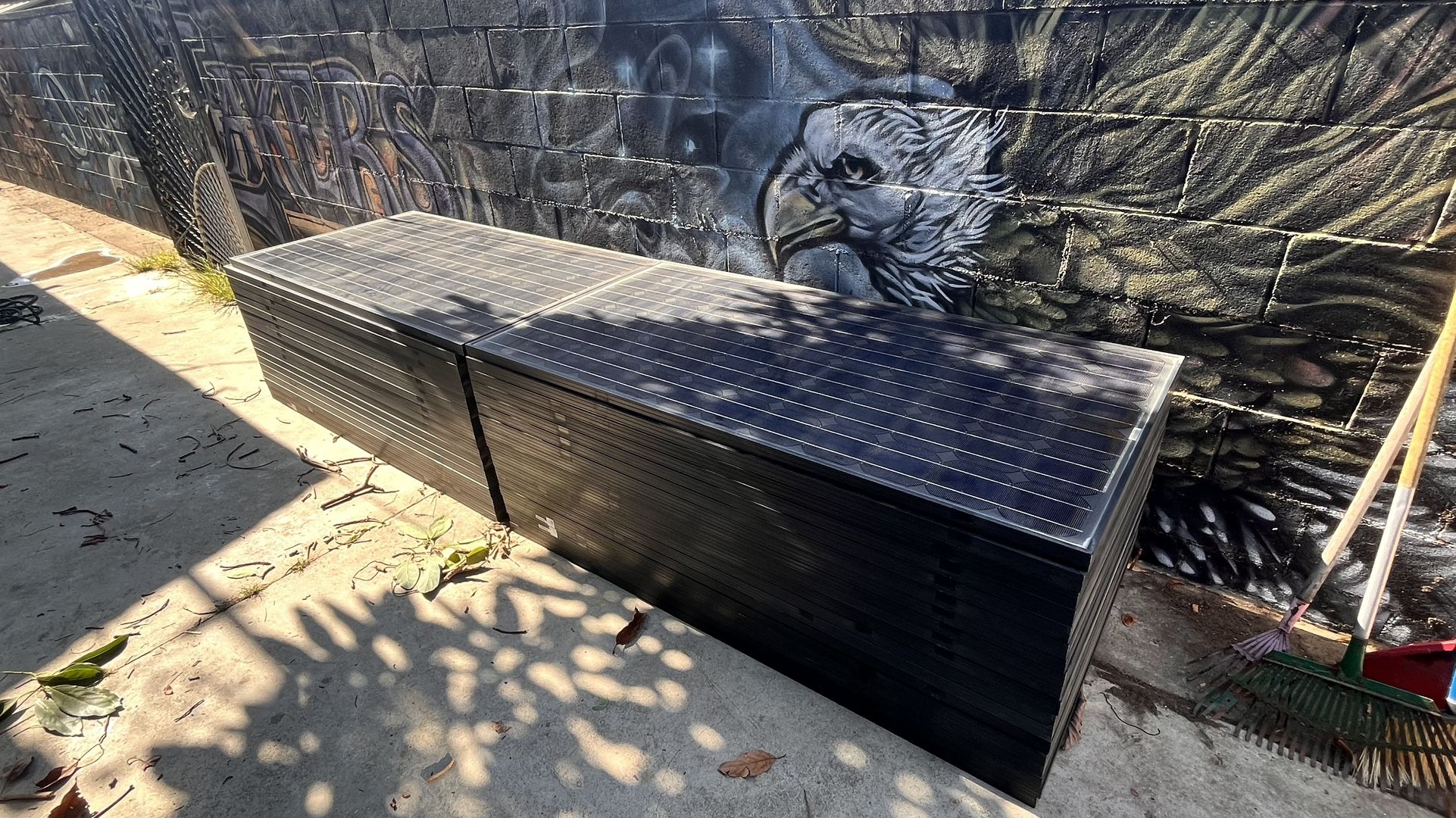36 SUNTECH SOLAR PANELS