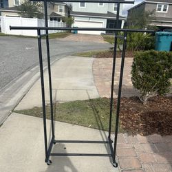 Metal Black 2 rod Garment Rack With Locking Wheels Located In Lake Nona 32832