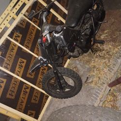 P90 Yamaha Dirt Bike